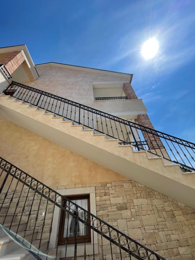 Apartments Sanja Pinezići Exterior foto